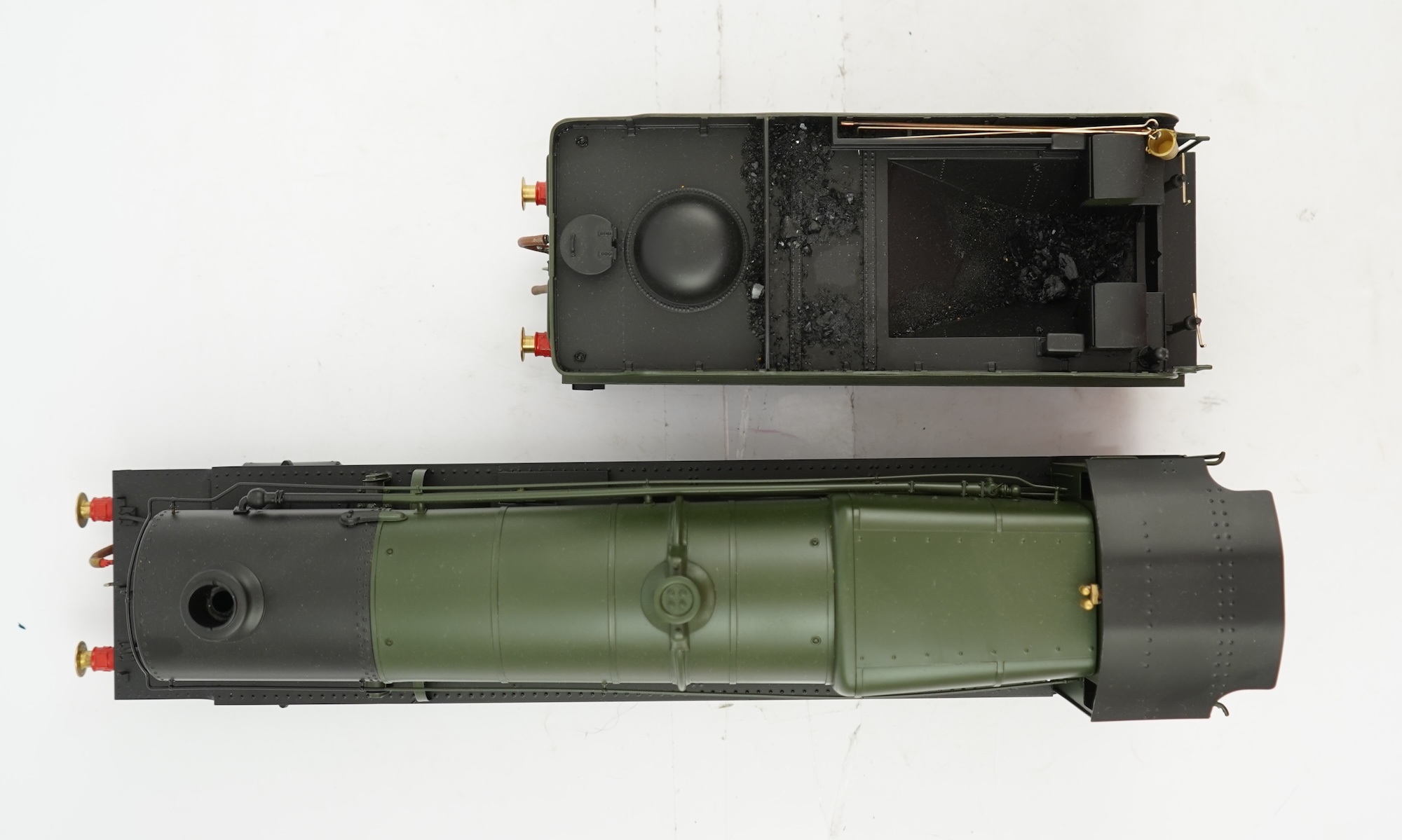 A Gauge One model of GWR Class 47xx, 4700, 2-8-0 tender locomotive, unpowered, well constructed and painted, the cab interior has been left unpainted.
